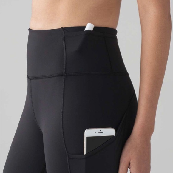 Lululemon Fast and Free 7/8 Legging - Picture 7 of 12